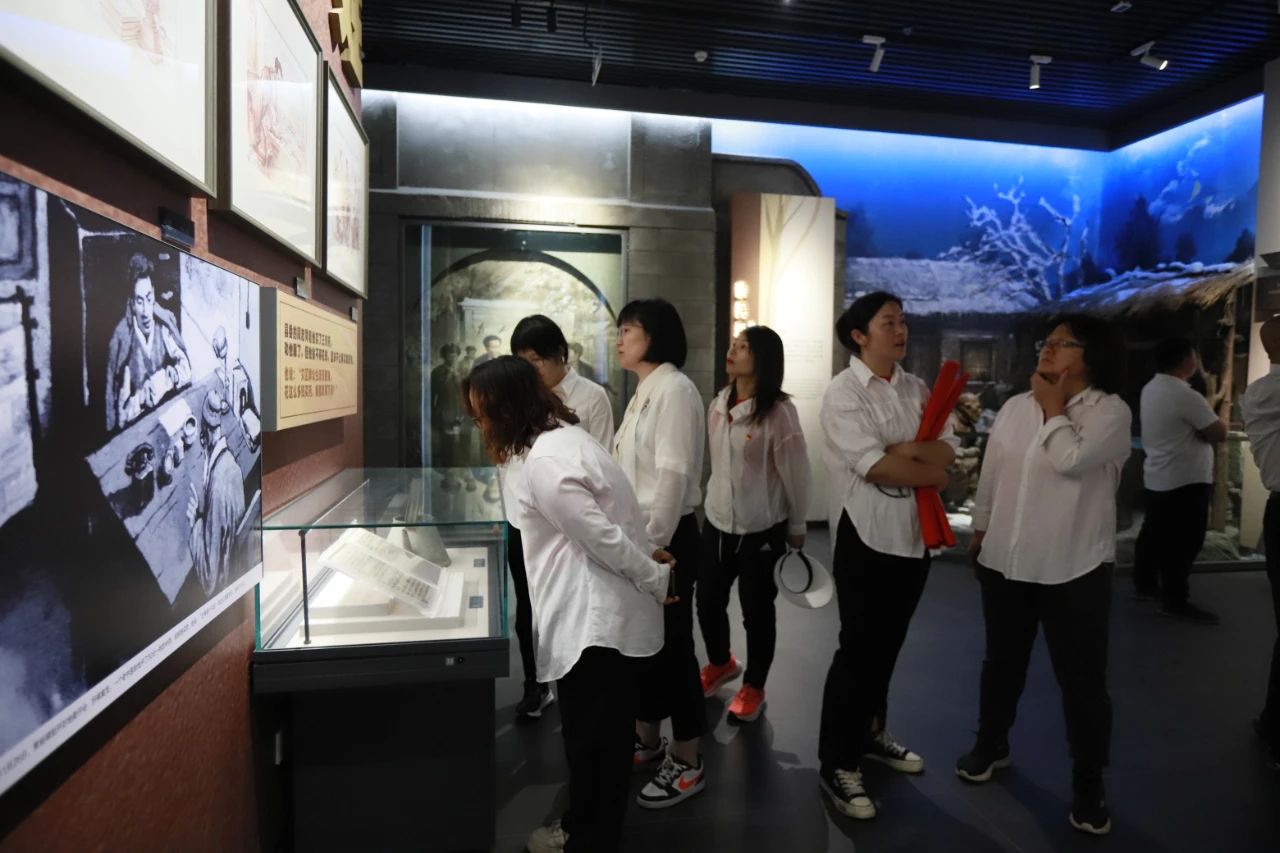 砥礪初心使命，汲取奮進力量丨花花牛乳業(yè)集團黨委組織開展學習“焦裕祿精神”主題黨日活動